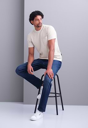 Gebreid-T-shirt-met-borstzak