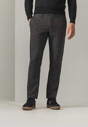 NAVIGATOR-geruite-chino-in-stretchstof