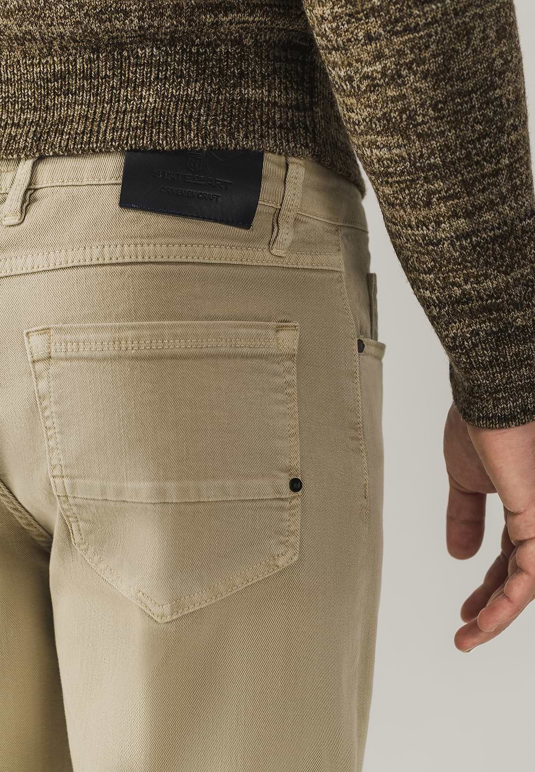 RACER-5-pocket-van-gekleurd-stretchdenim