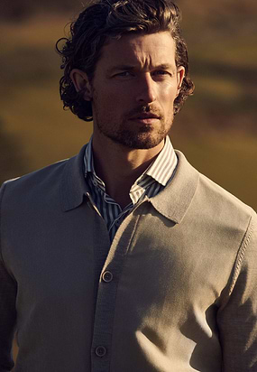 ATELIER-vest-met-suèdelook-details