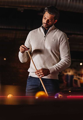 Trui-met-halve-rits-en-structuurpatroon