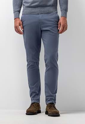 NAVIGATOR-twill-chino-in-stretchstof