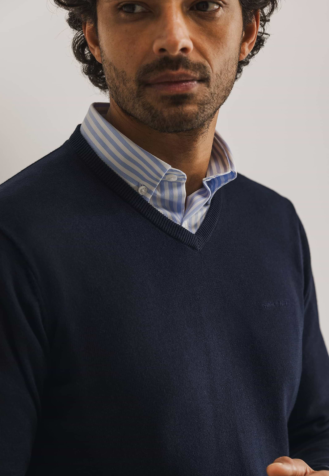 ESSENTIALS-trui-van-katoen