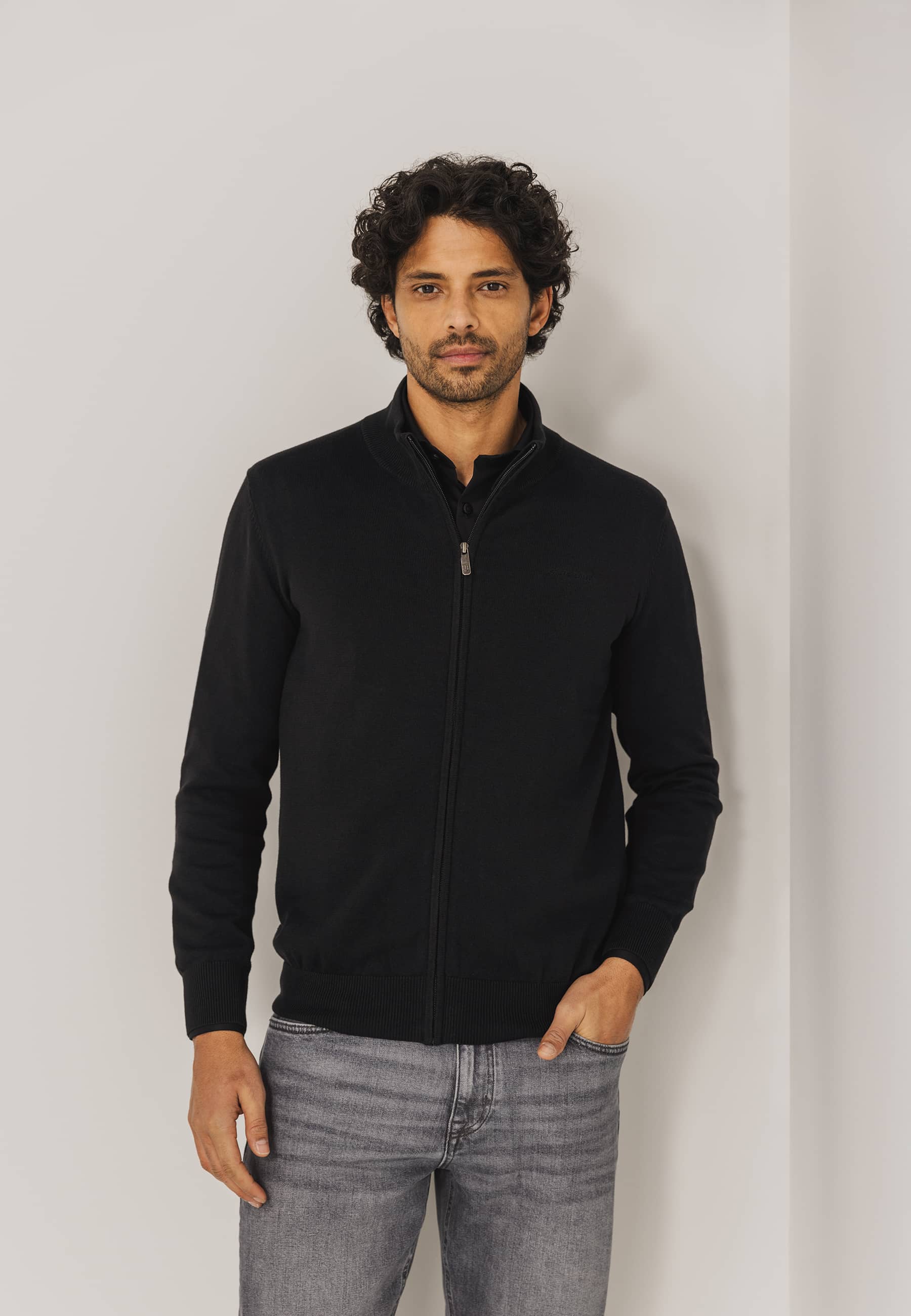 ESSENTIALS fine-knit cardigan