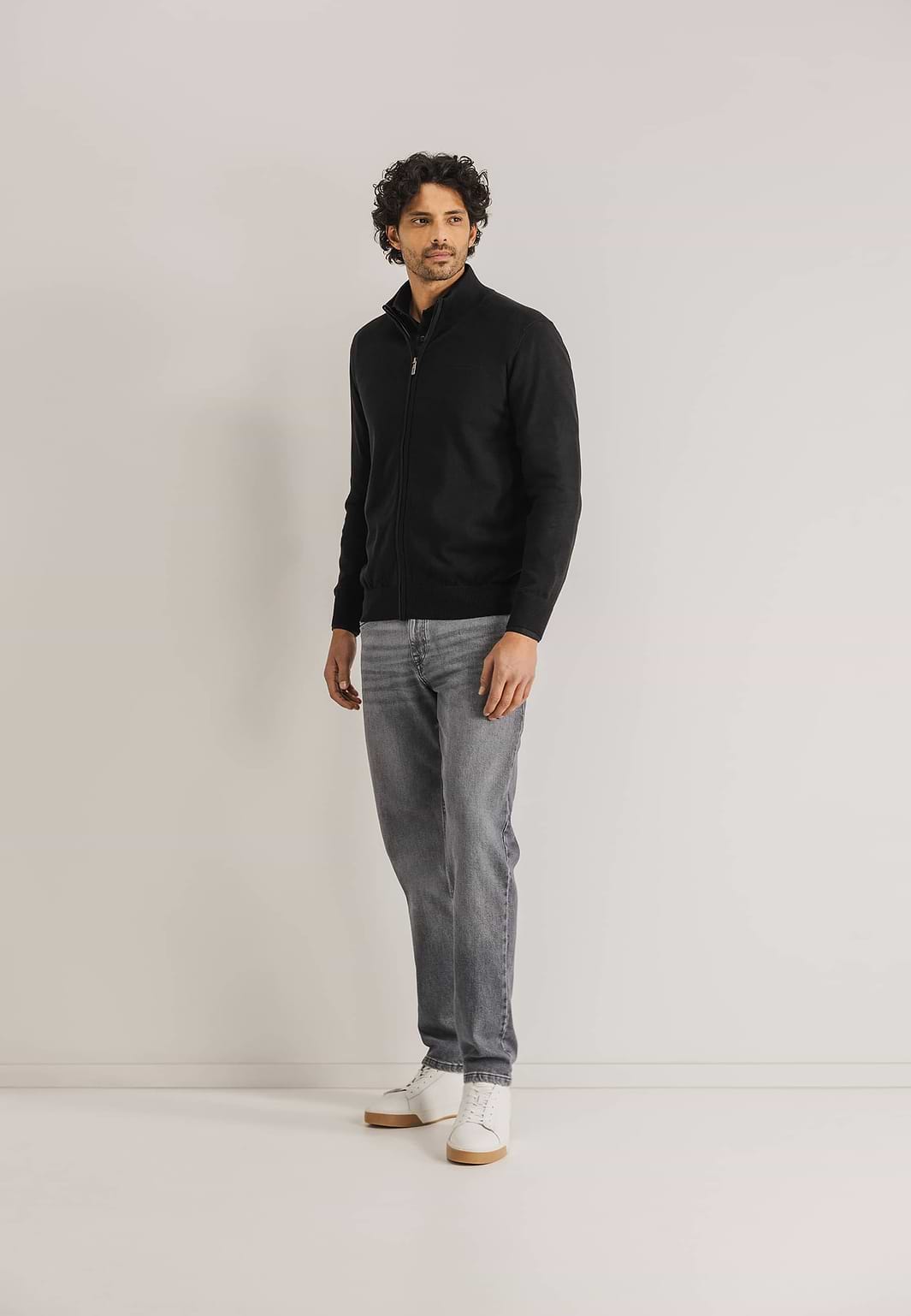 ESSENTIALS-Feinstrick-Strickjacke