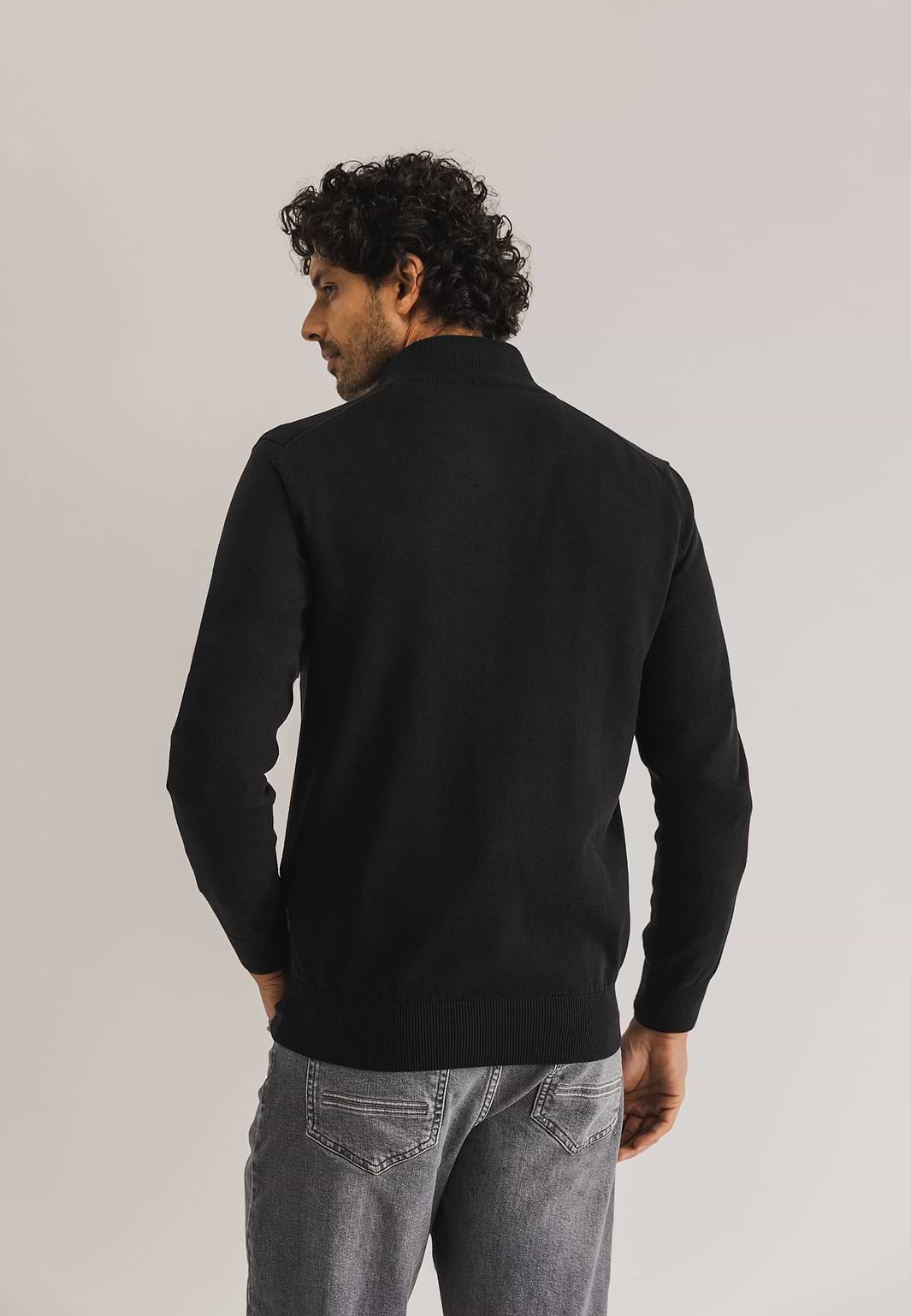 ESSENTIALS-Feinstrick-Strickjacke