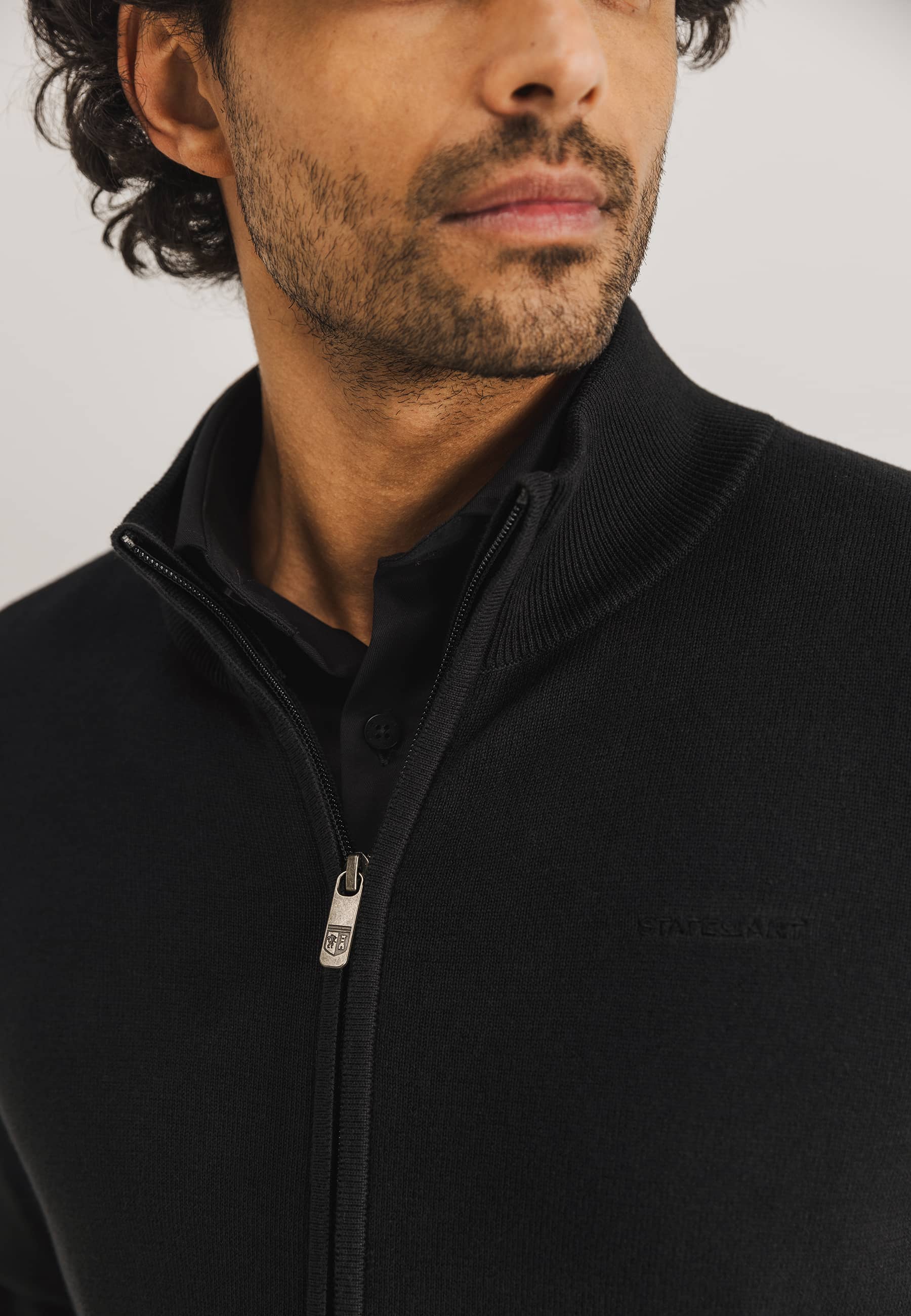 ESSENTIALS-Feinstrick-Strickjacke
