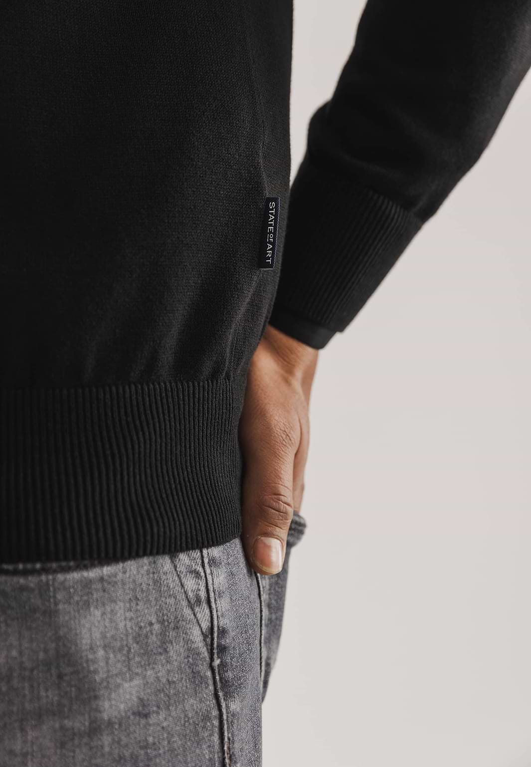 ESSENTIALS-Feinstrick-Strickjacke