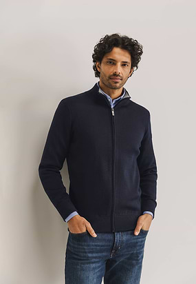 ESSENTIALS-vest-met-rits