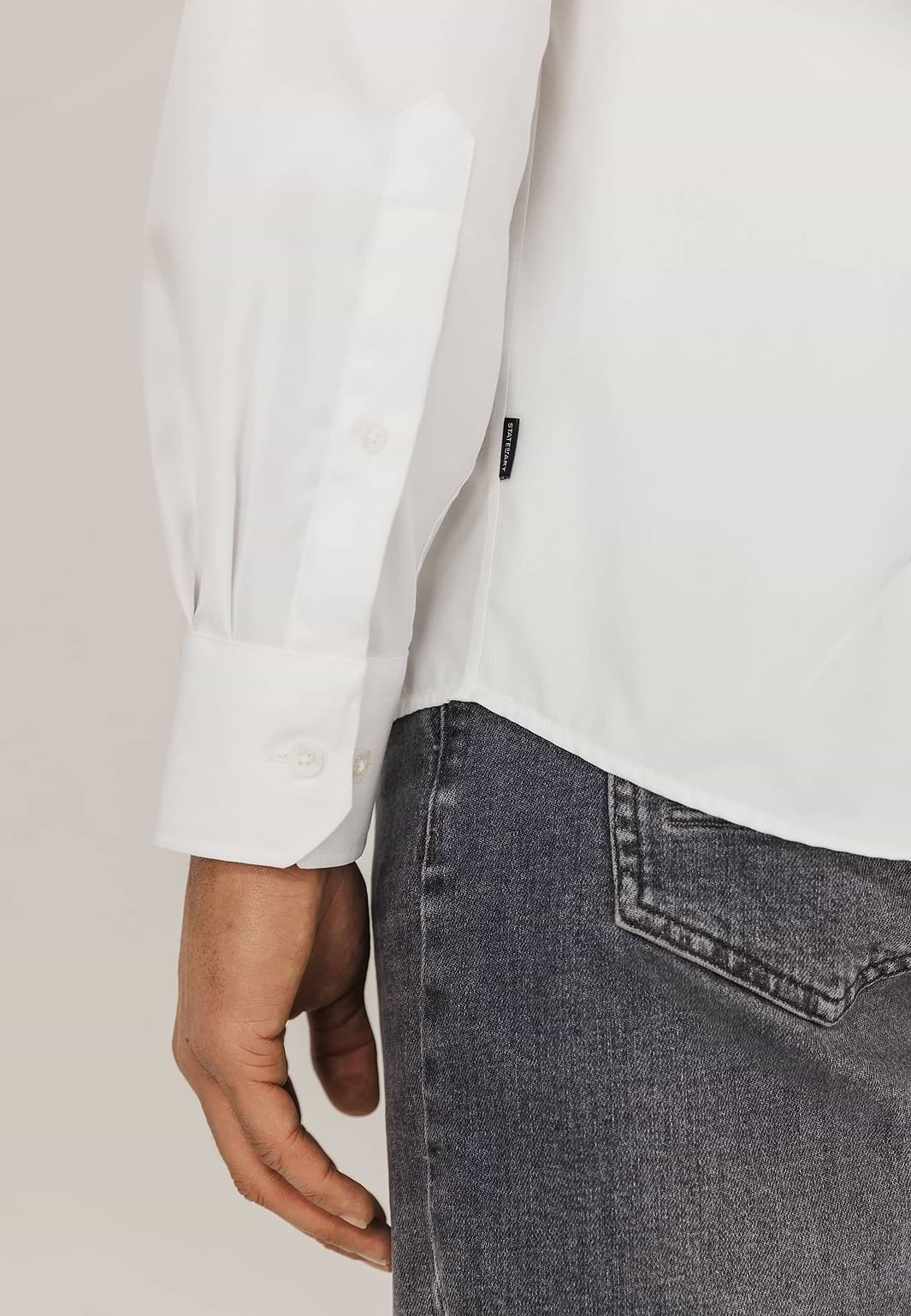 ESSENTIALS-strijkvrij-overhemd