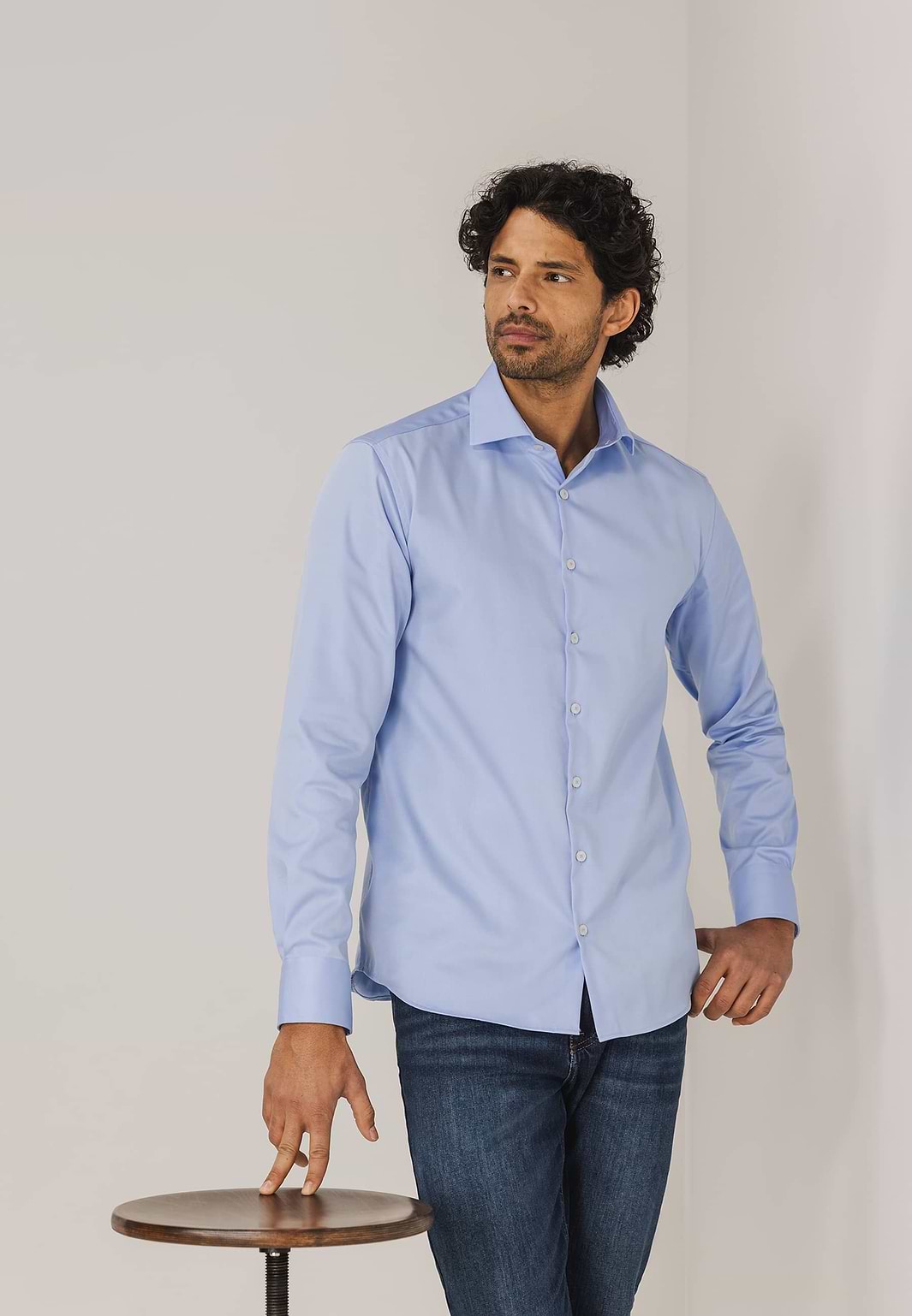 Chemise-ESSENTIALS-sans-repassage