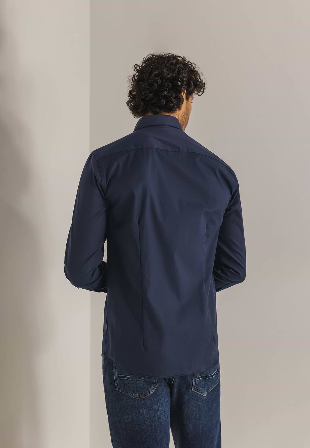 ESSENTIALS-non-iron-shirt