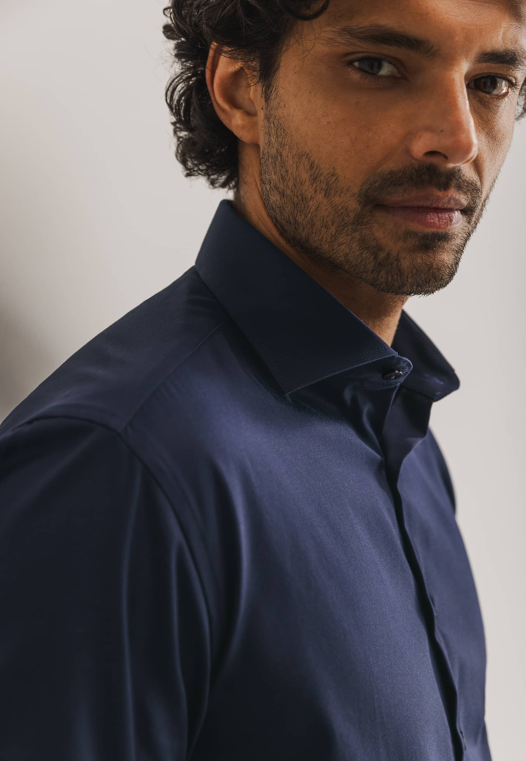ESSENTIALS-non-iron-shirt