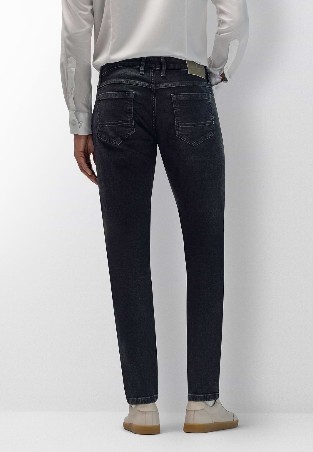 CRUISER-slim-fit-5-pocket-in-stretchdenim