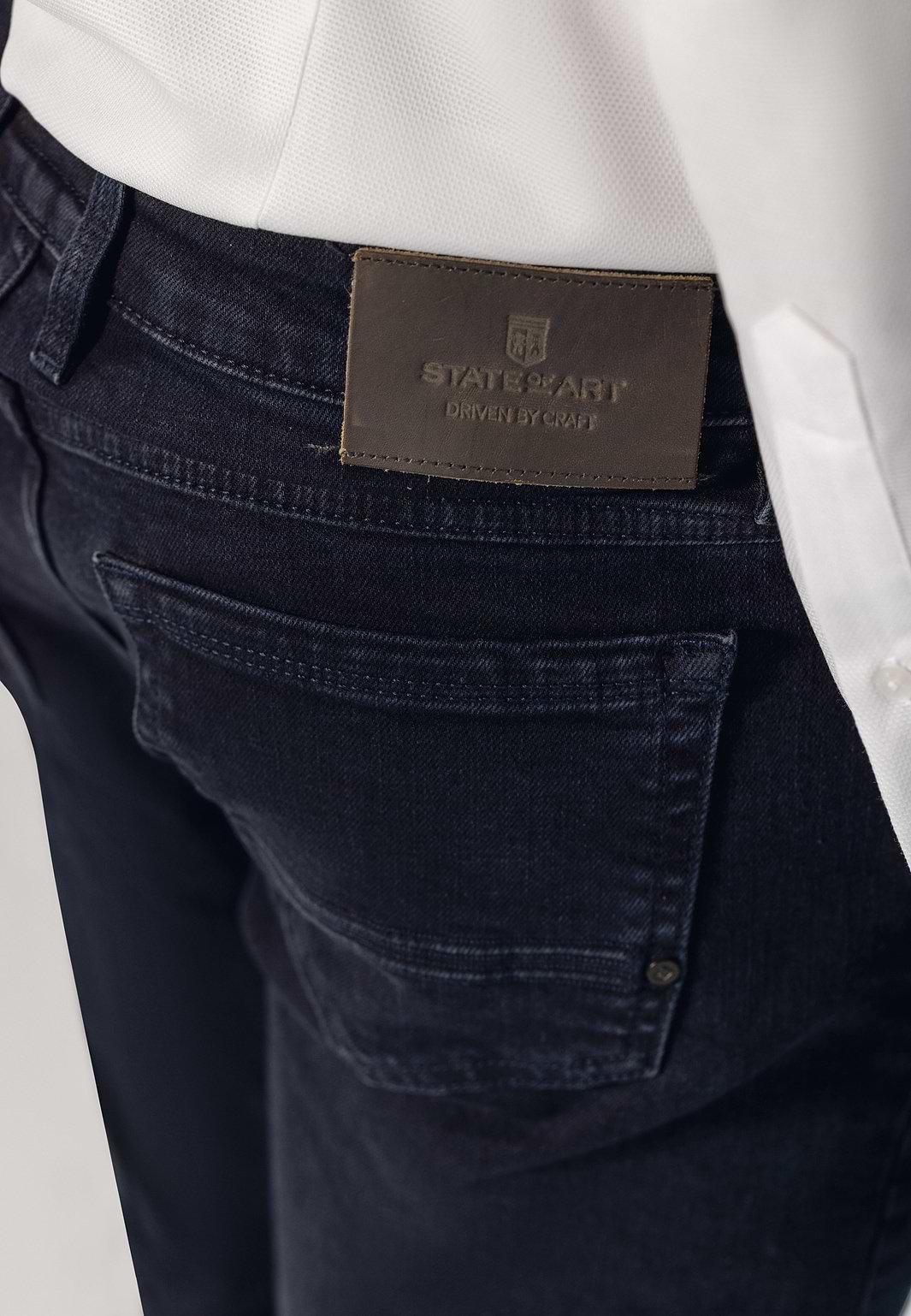 CRUISER-slim-fit-5-pocket-in-stretchdenim