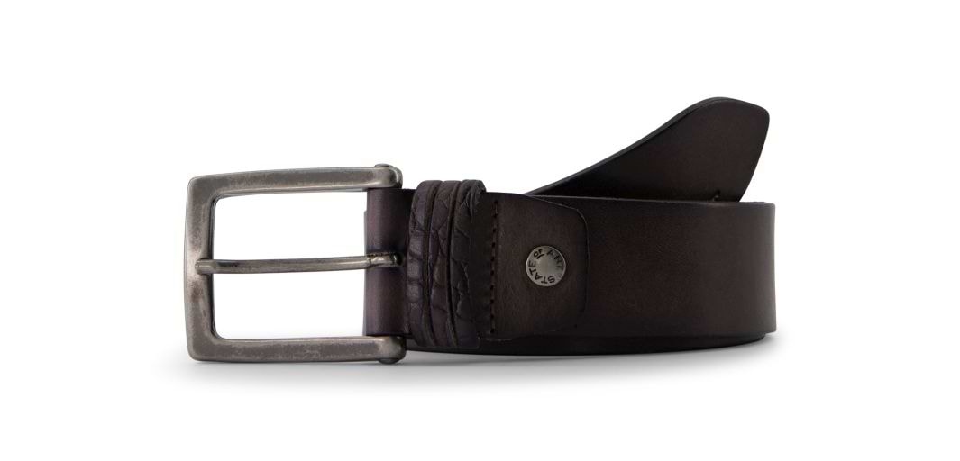 Belt with a tough nickel-free buckle