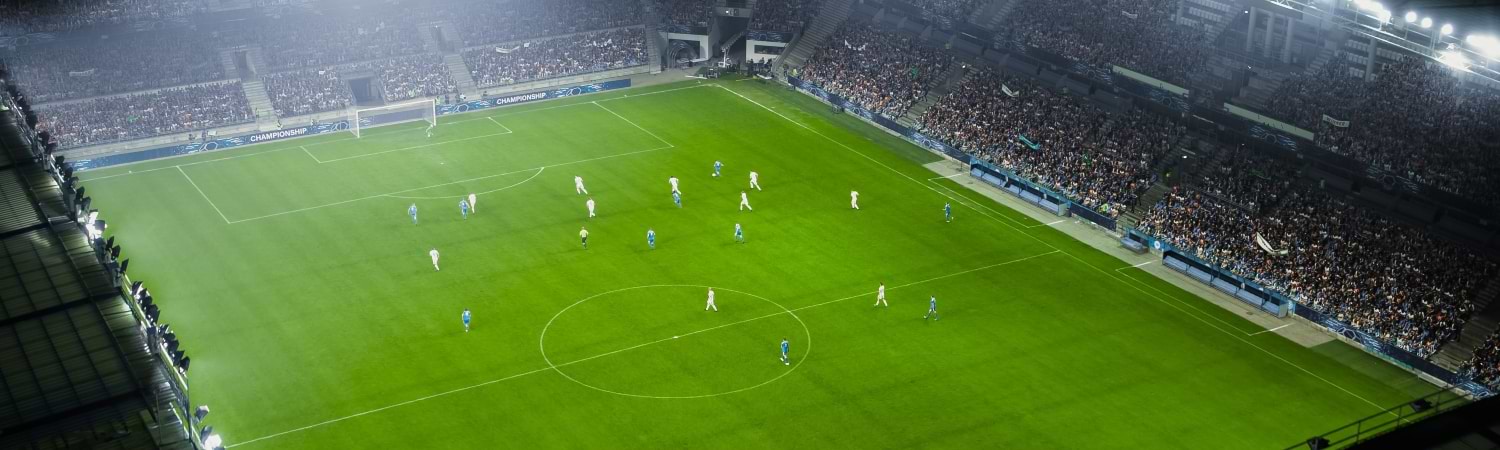 fútbol soccer partido - futbol soccer match 2025 -2026 - Estadio iluminado