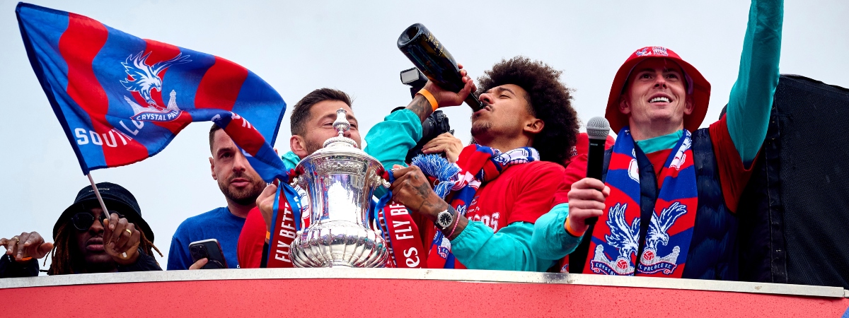 Crystal Palace celebrando campeonato 2025