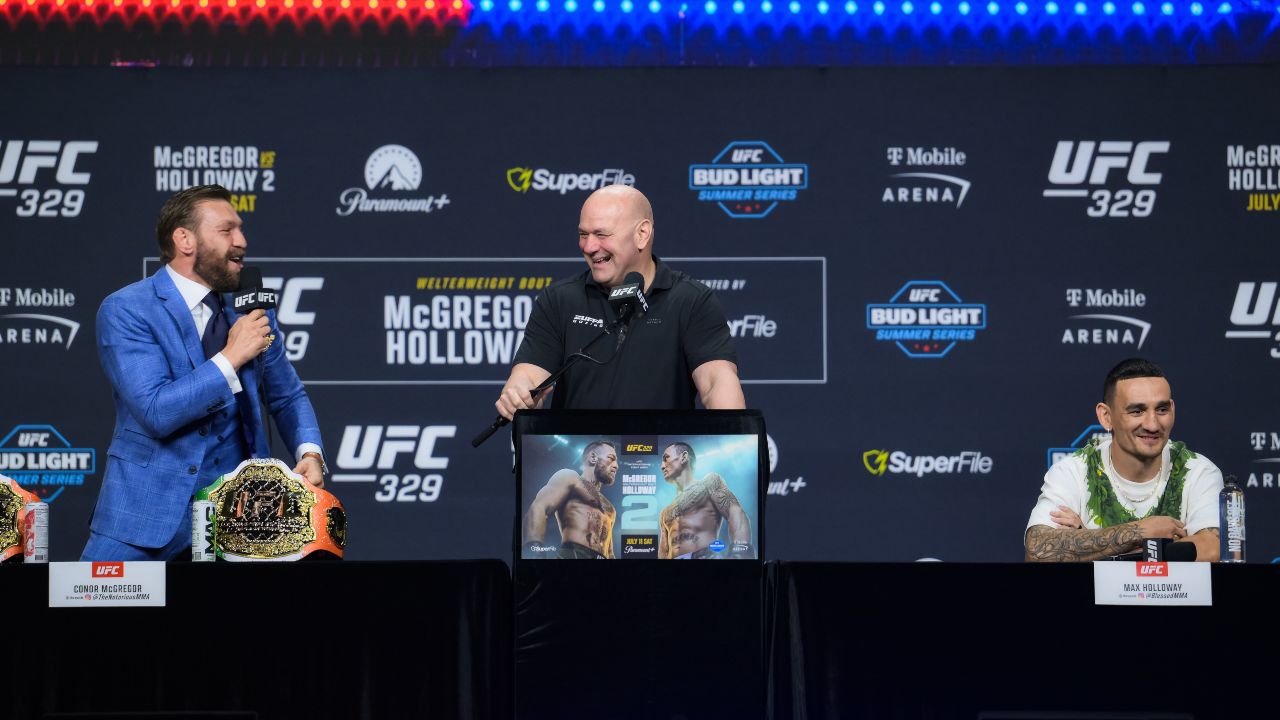 McGregor vs Max Holloway UFC 329