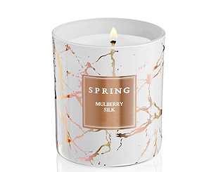 נר בישום שעווה טבעית בניחוח MULBERRY SILK באגרטל בעיצוב שיש לבן ורוז גולד
