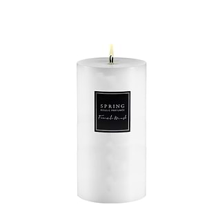 נר ריחני לבן גודל FRENCH MUSK  8*15