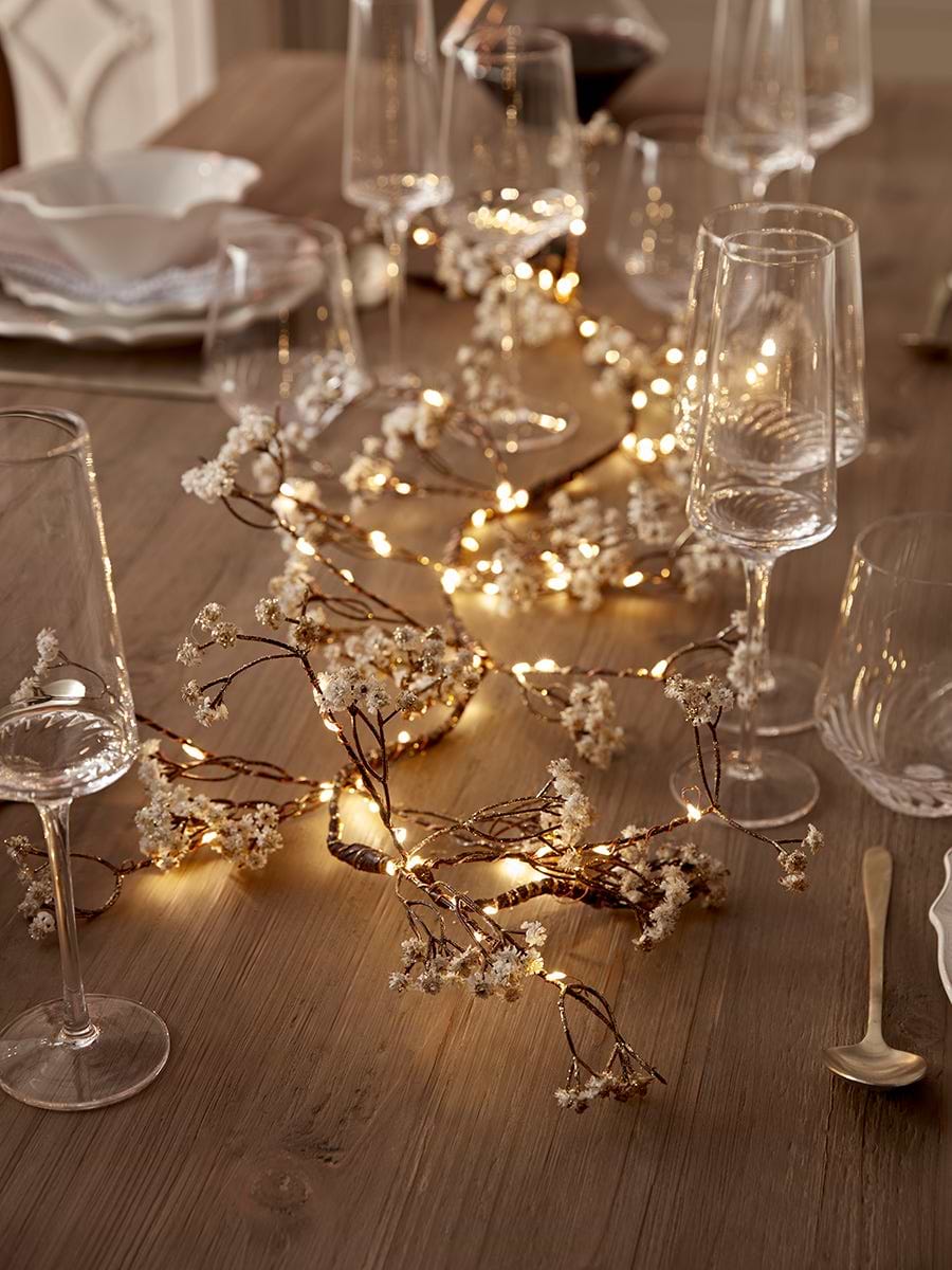 Gypsophila Lit Garland