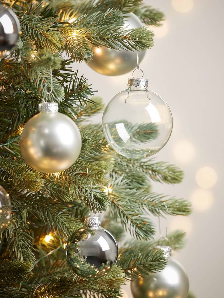 Glass Bauble Selection Box - Silver
