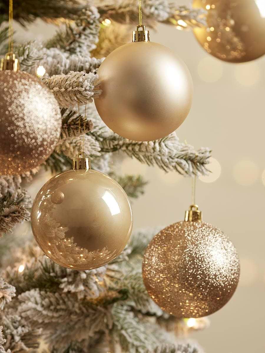 The Ultimate Shatterproof Bauble Selection Box - Pearly