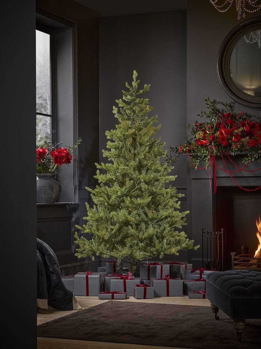 Alberta Pine Pre-Lit Christmas Tree - 7ft