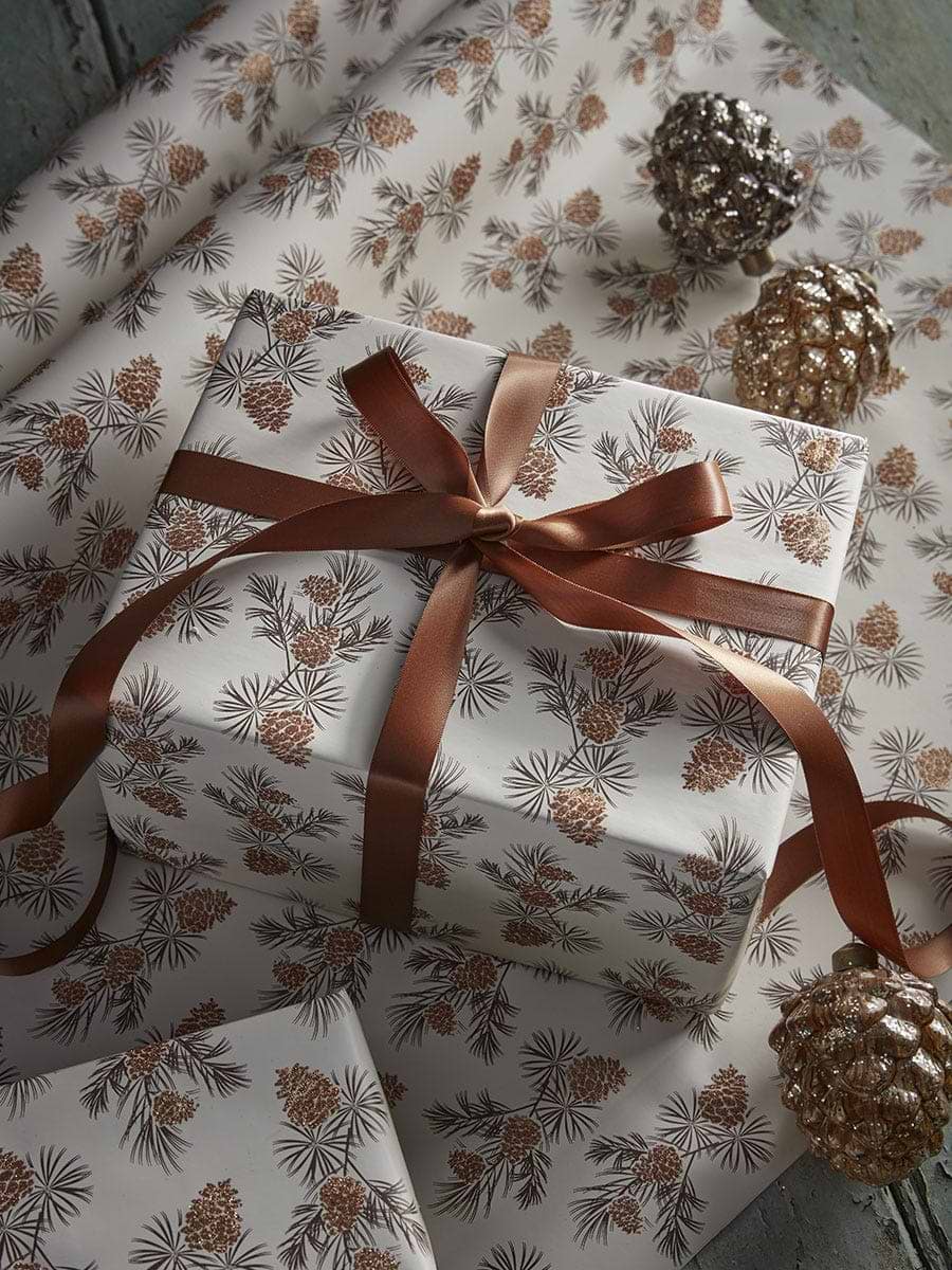 Glittered Pinecone Wrapping Paper - 5m