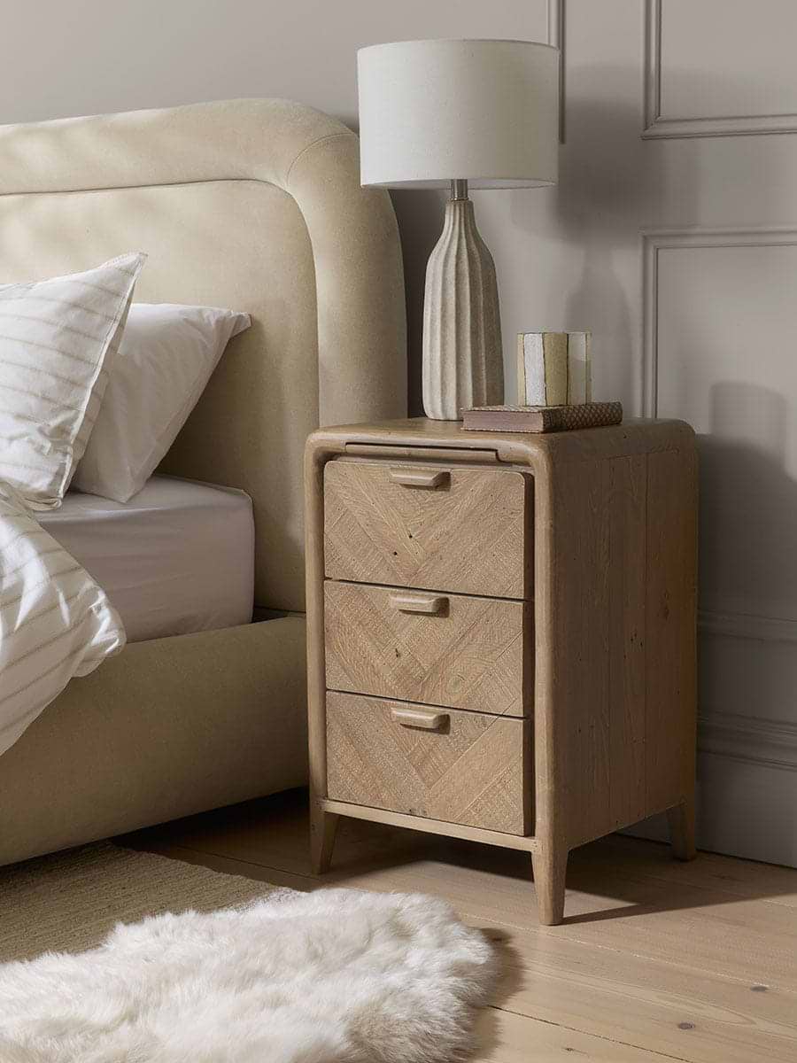 Nils Bedside table
