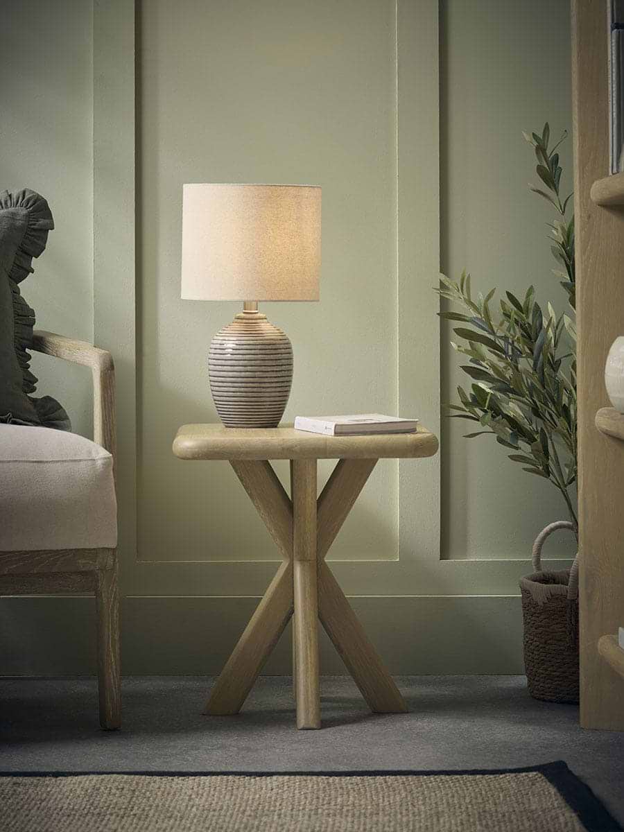 Edvin Side table