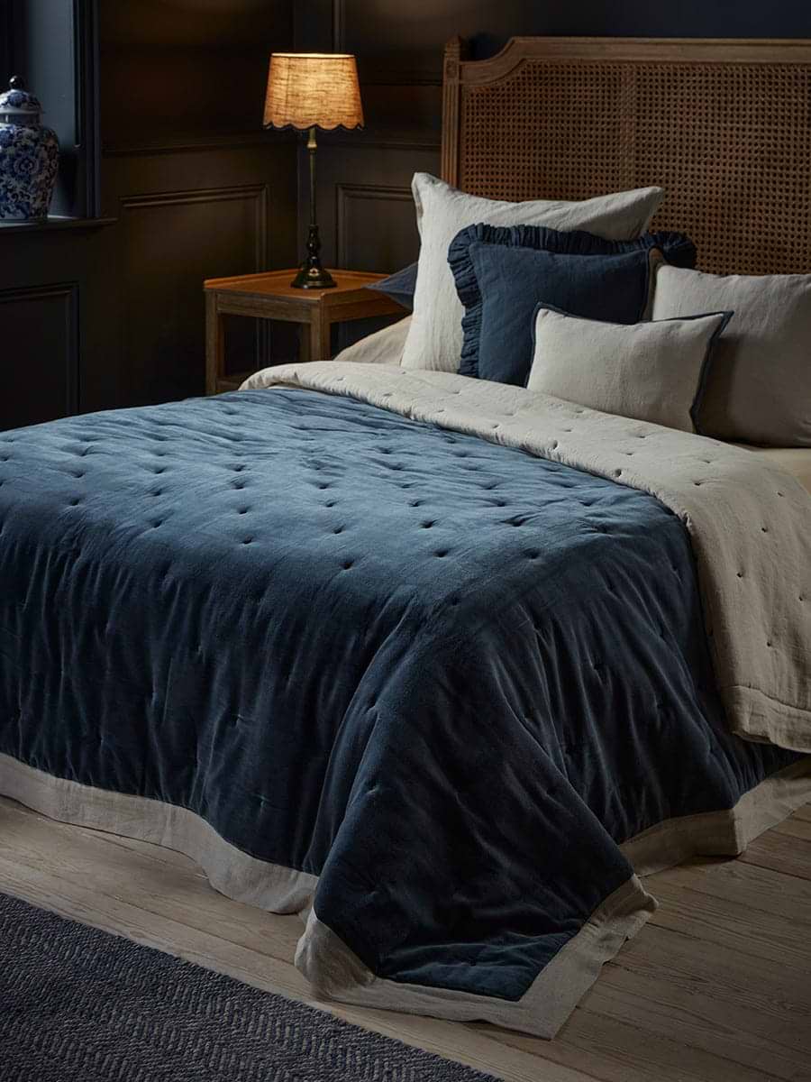 Reversible Velvet & Cotton Linen Kingsize Quilt - Steel Blue