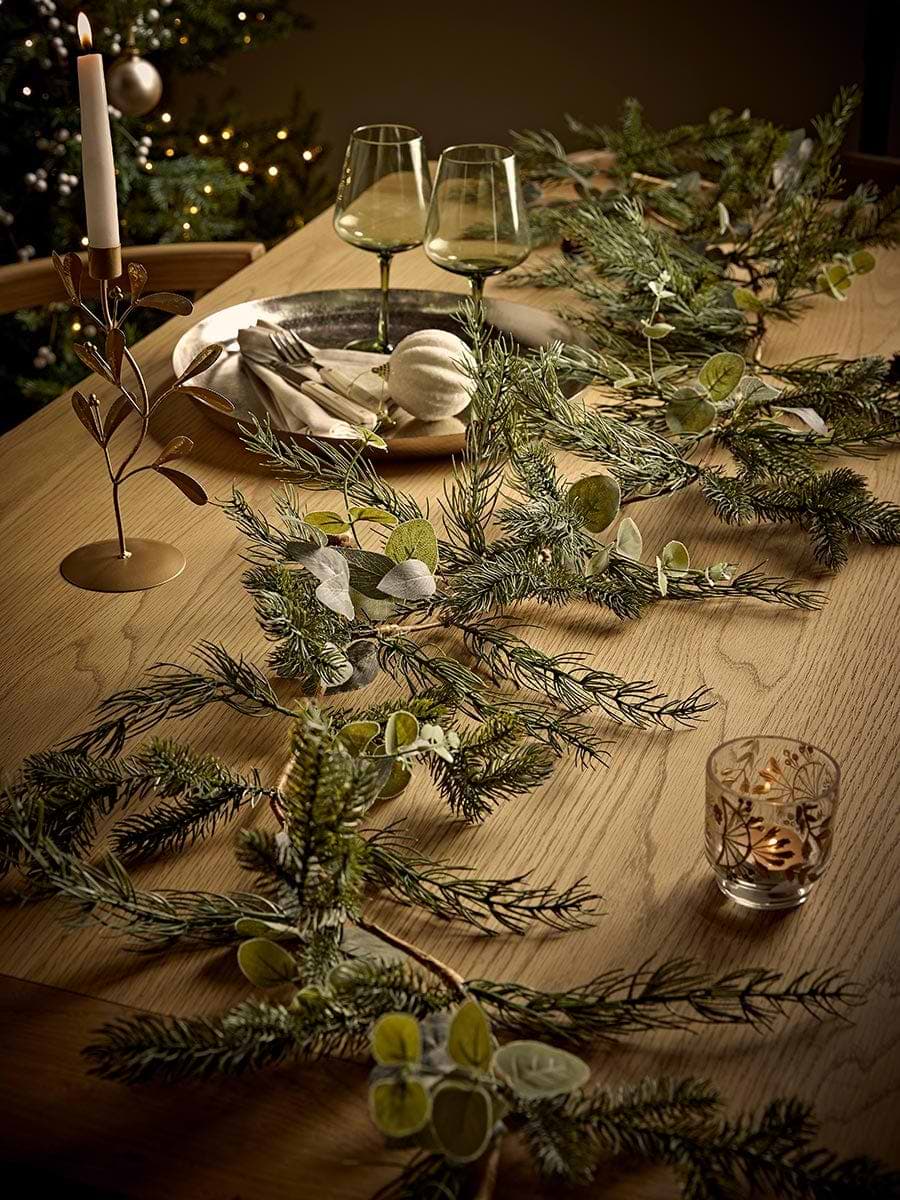 Scandi Pine Garland