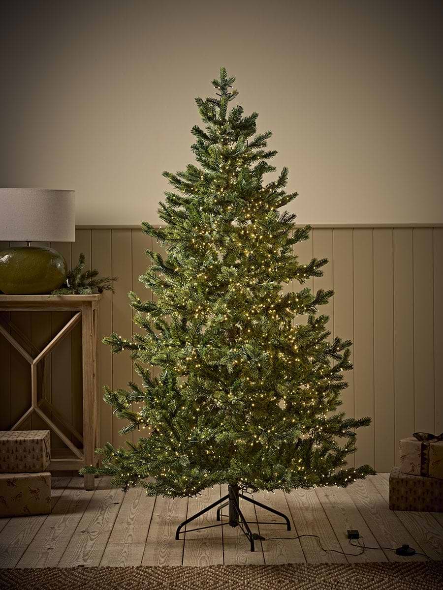 Ultimate Lights Pre-Lit Christmas Tree - 6ft
