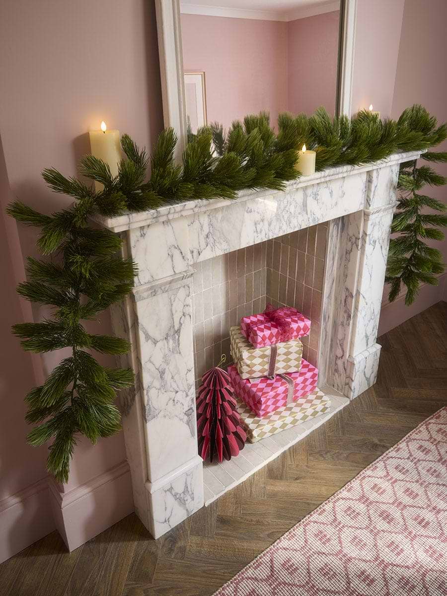Indoor Outdoor Full Evergreen Garland