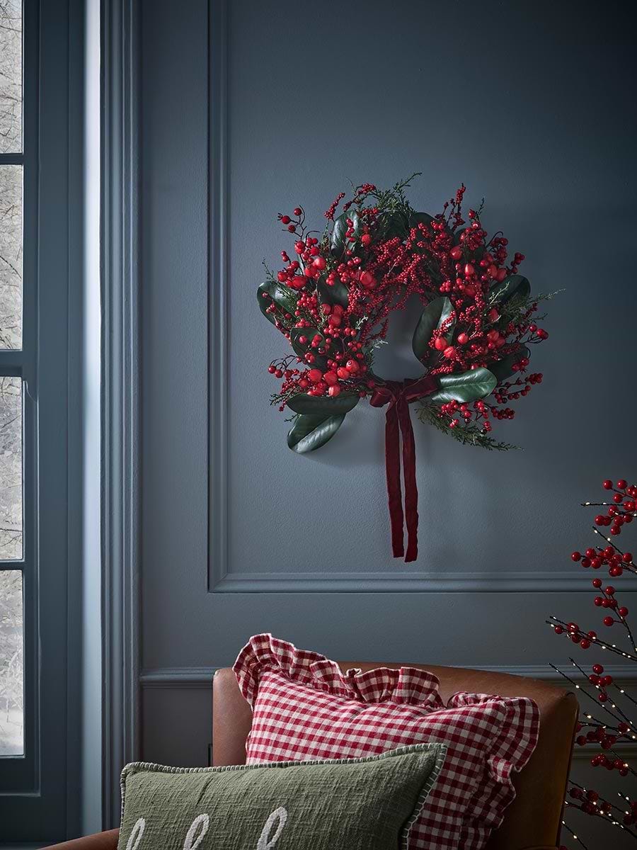 Berry Red Wreath with Bow