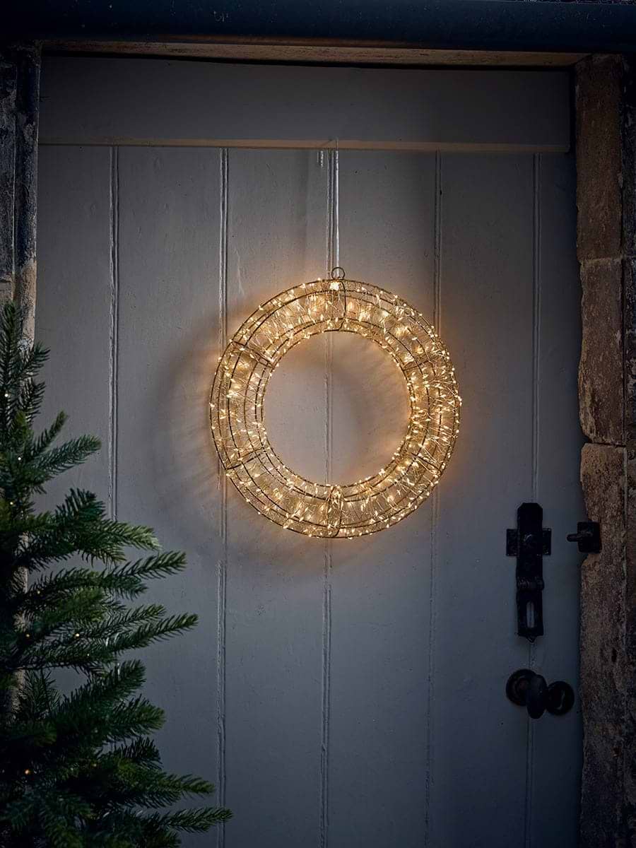 Lit Naked Wire Outdoor Wreath- Small