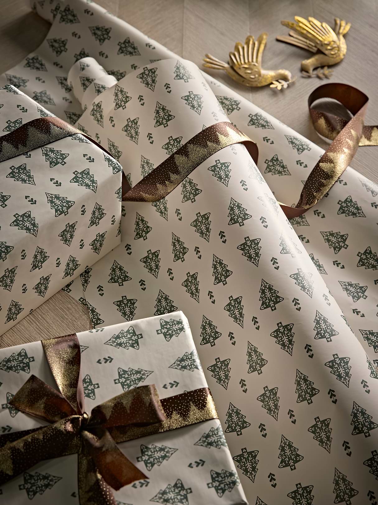 Nordic Tree Wrapping Paper - 5m