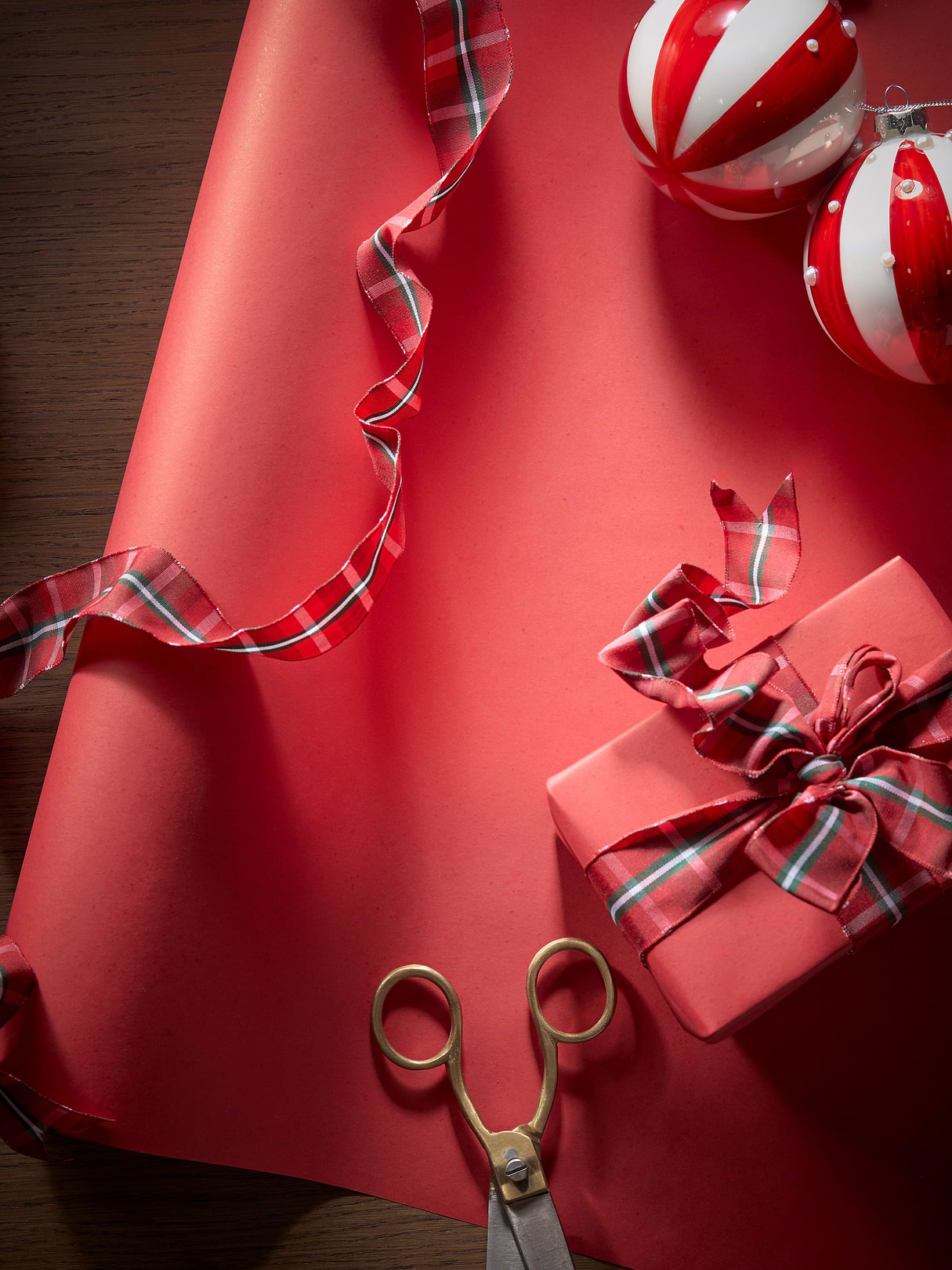 Red Grass Fibre Wrapping Paper - 10m