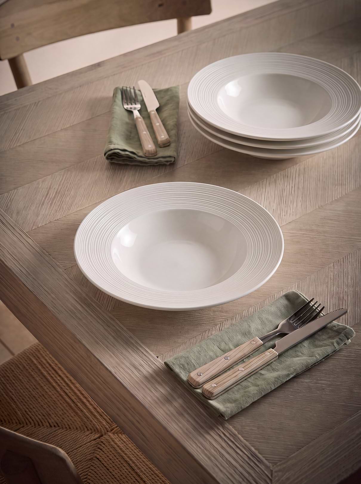 Four Willow Pasta Bowls