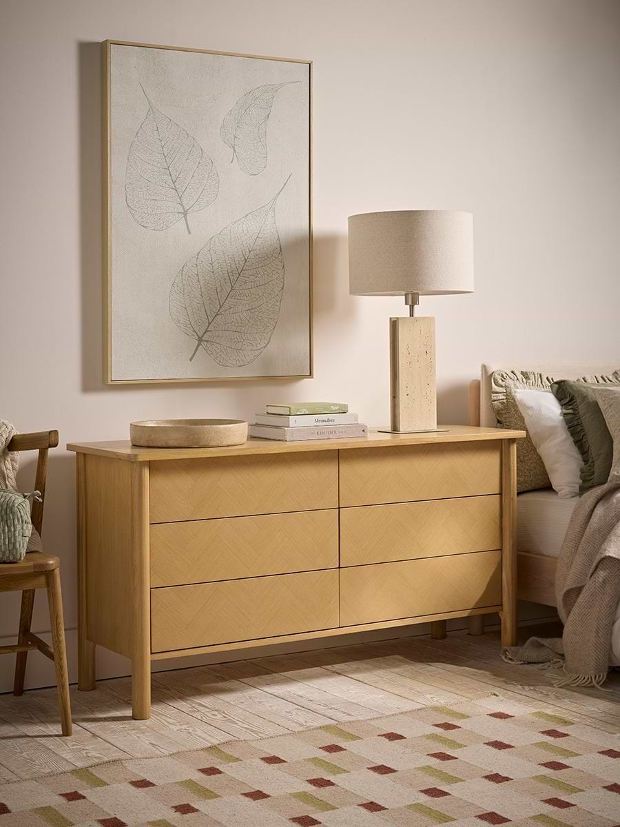 Alva Oak Chest of Drawers
