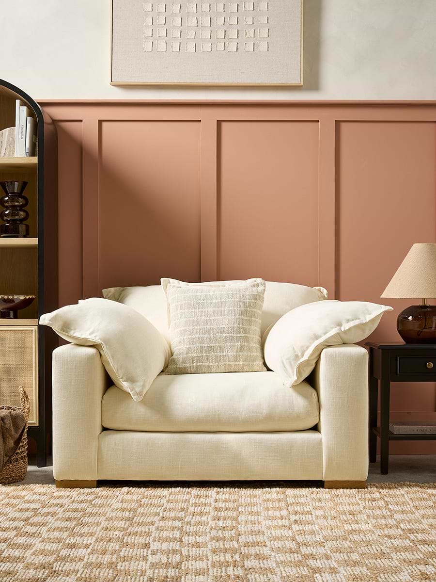 Nordby Loveseat