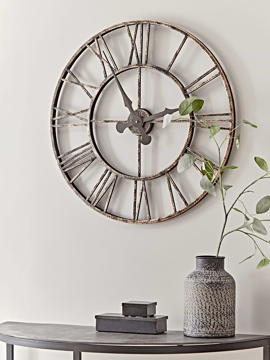 Distressed Indoor Outdoor Clock - Large