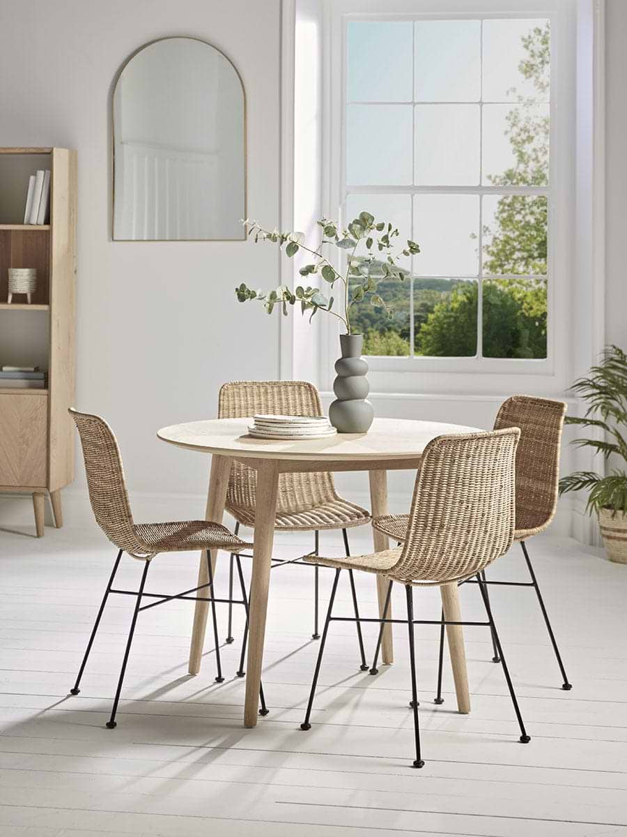 Chevron Oak Round Dining Table - 4 Seater