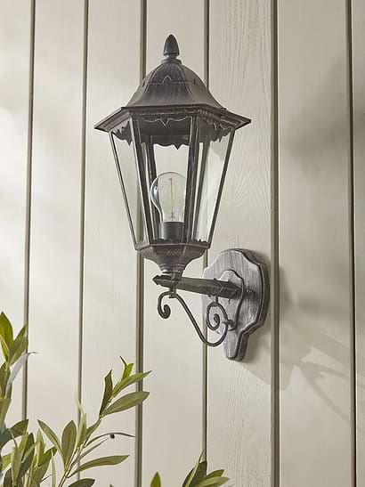 Coach House Wall Light