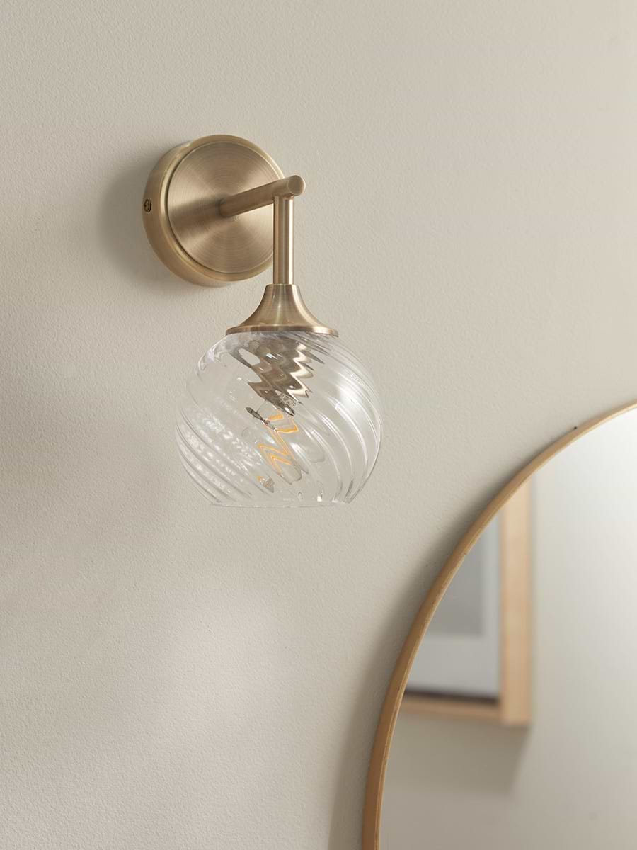 Vaduz Wall Light