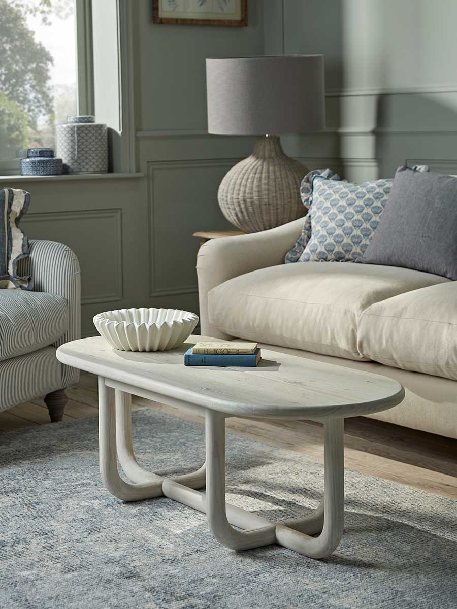 Bari Coffee Table