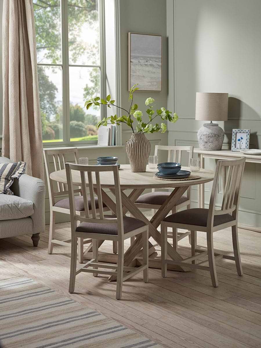 Herning Round Dining Table - 4 Seater