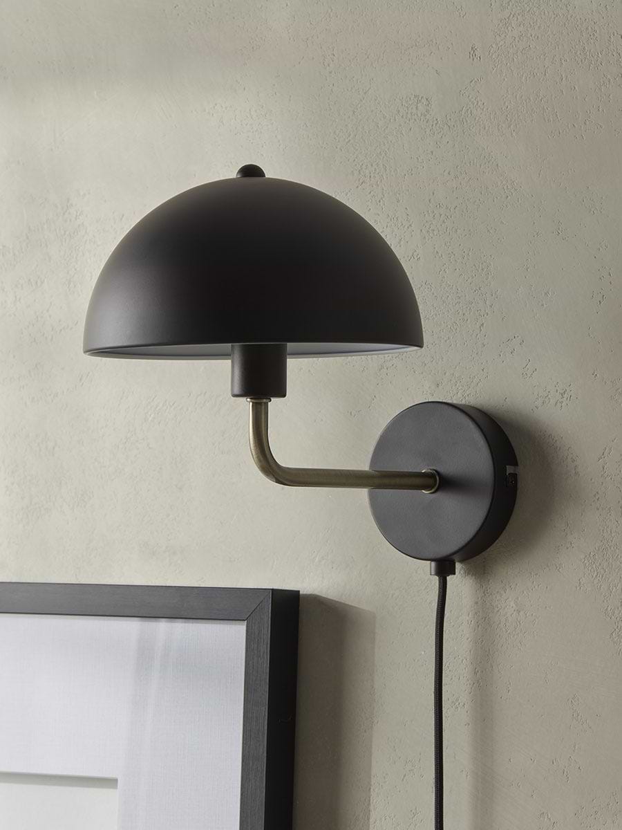 Metal Dome Wall Light - Black